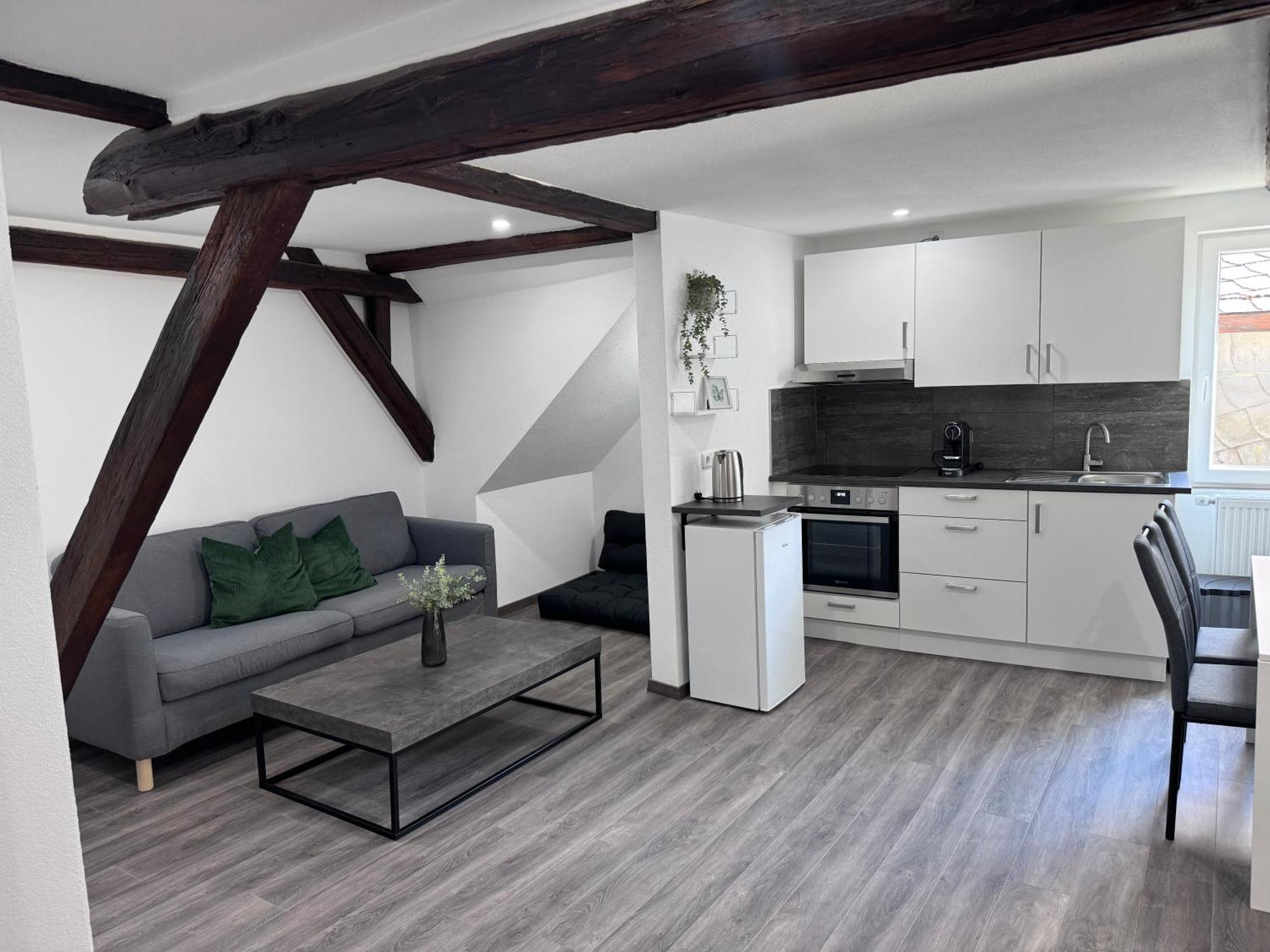 Ferienwohnung Direkt An Der Mosel Im Zentrum Von Zell Exterior foto