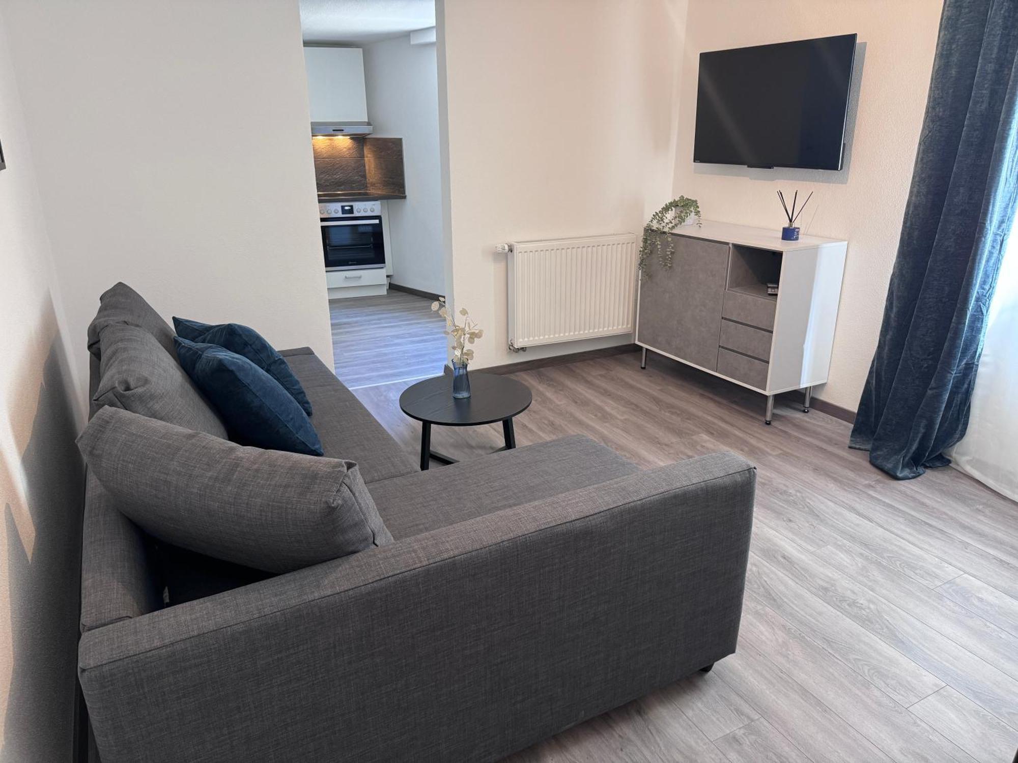 Ferienwohnung Direkt An Der Mosel Im Zentrum Von Zell Exterior foto
