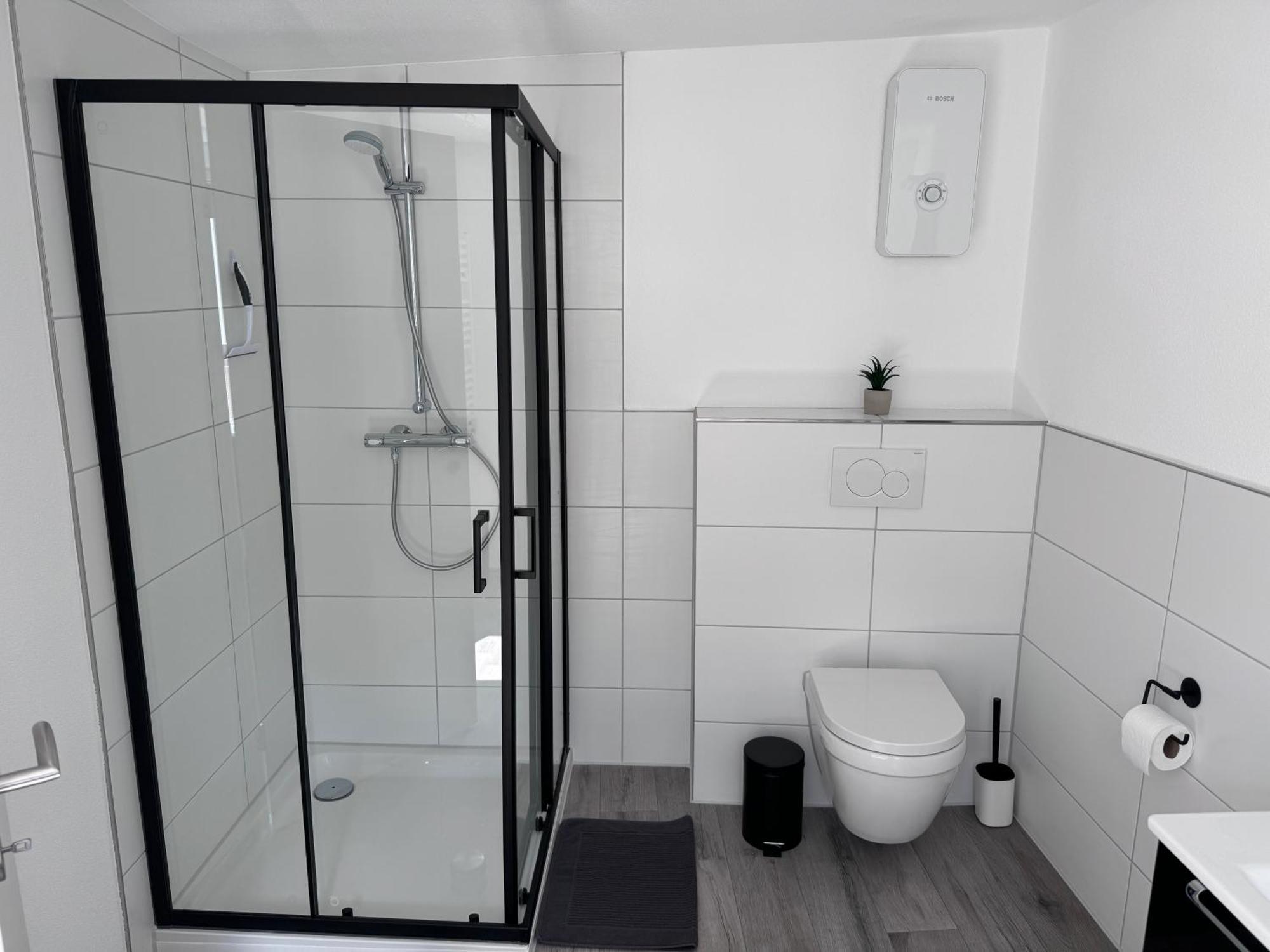 Ferienwohnung Direkt An Der Mosel Im Zentrum Von Zell Exterior foto